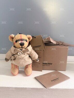 Burberry Antique Yellow Check Cashmere Trench Coat Thomas Bear Charm Keychain